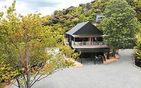 Tui & Nikau Cabins